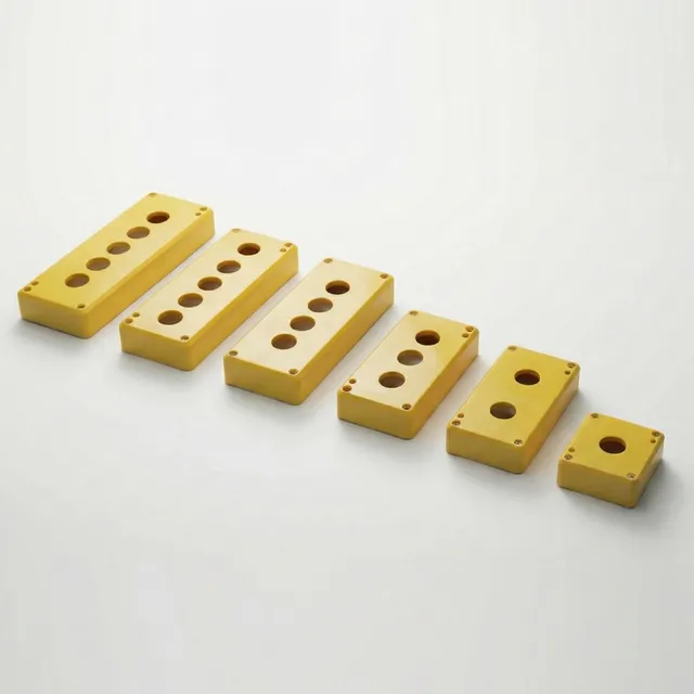Modular KINRED lift maintenance box with hinged protective guard